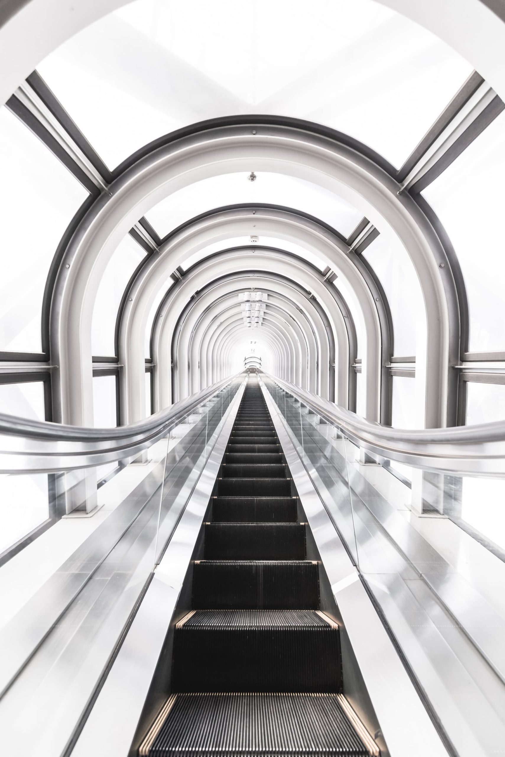 escalator representing growth