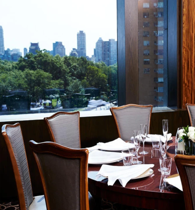 Per Se restaurant seating