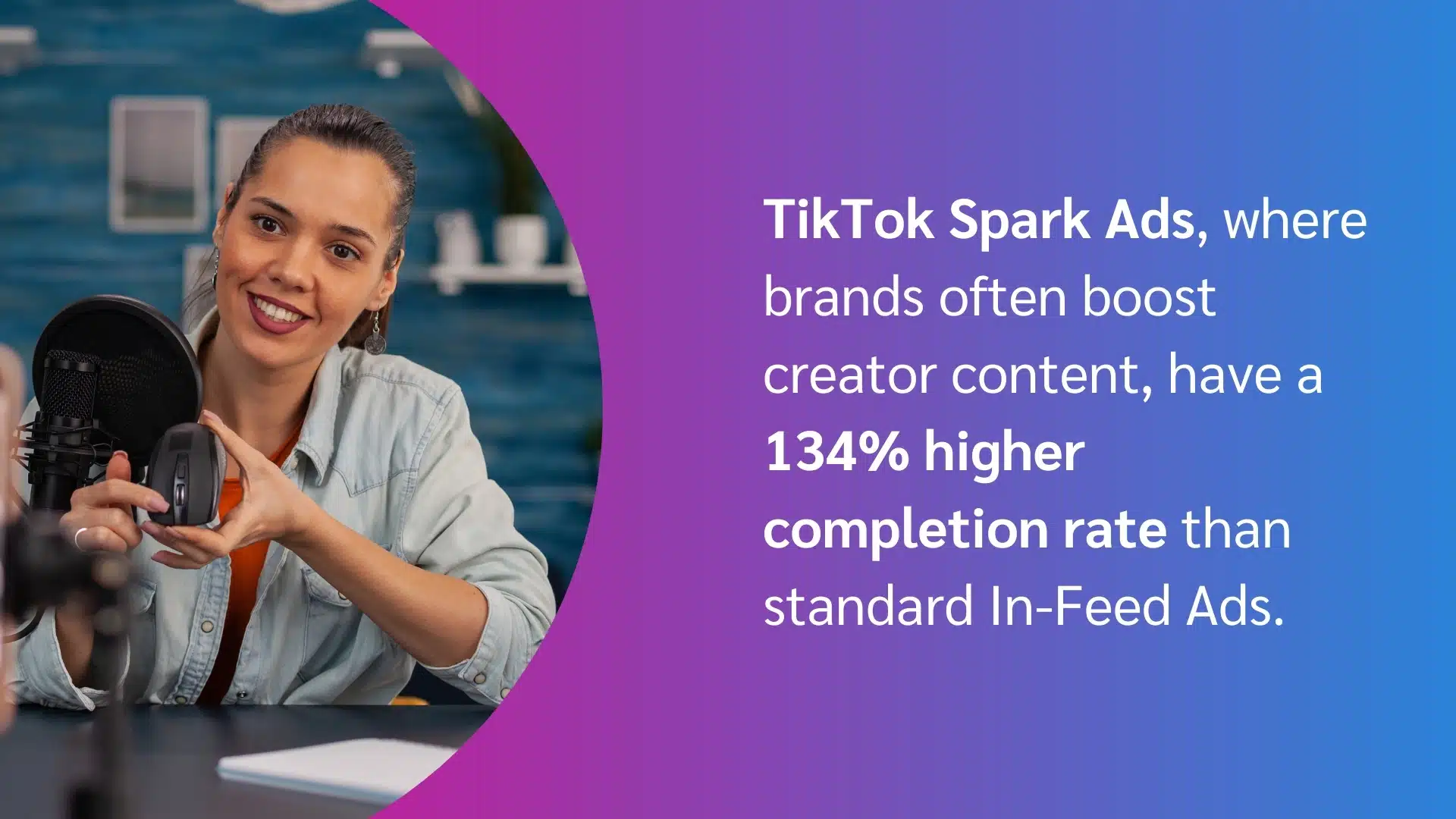 A person holds a computer mouse while discussing TikTok Spark Ads, highlighting their higher completion rates compared to standard ads.